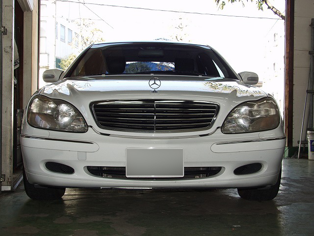 陶器の車 メルセデス・ベンツ ローダー SK2349_4178fb88d0b3464ca255b2e